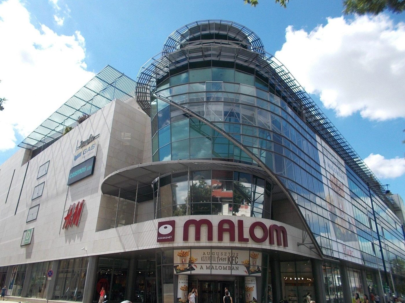 Malom Center Shopping Mall